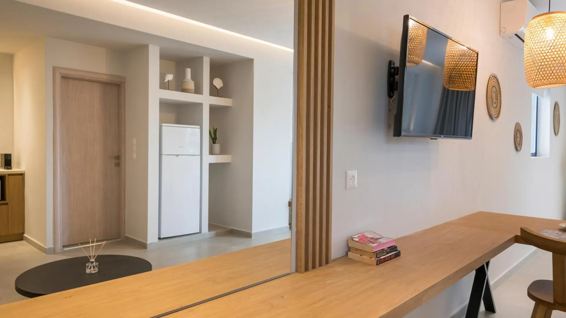 Apart-hotel Esplanade Apartments Kalathas