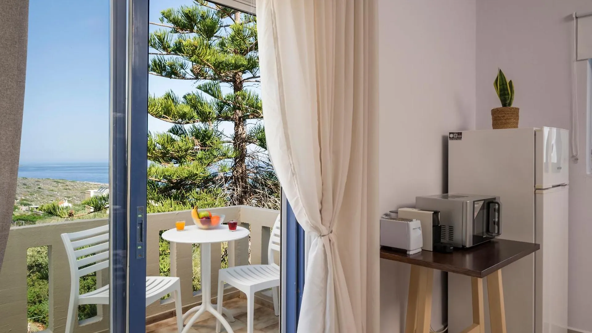 Esplanade Apartments Kalathas