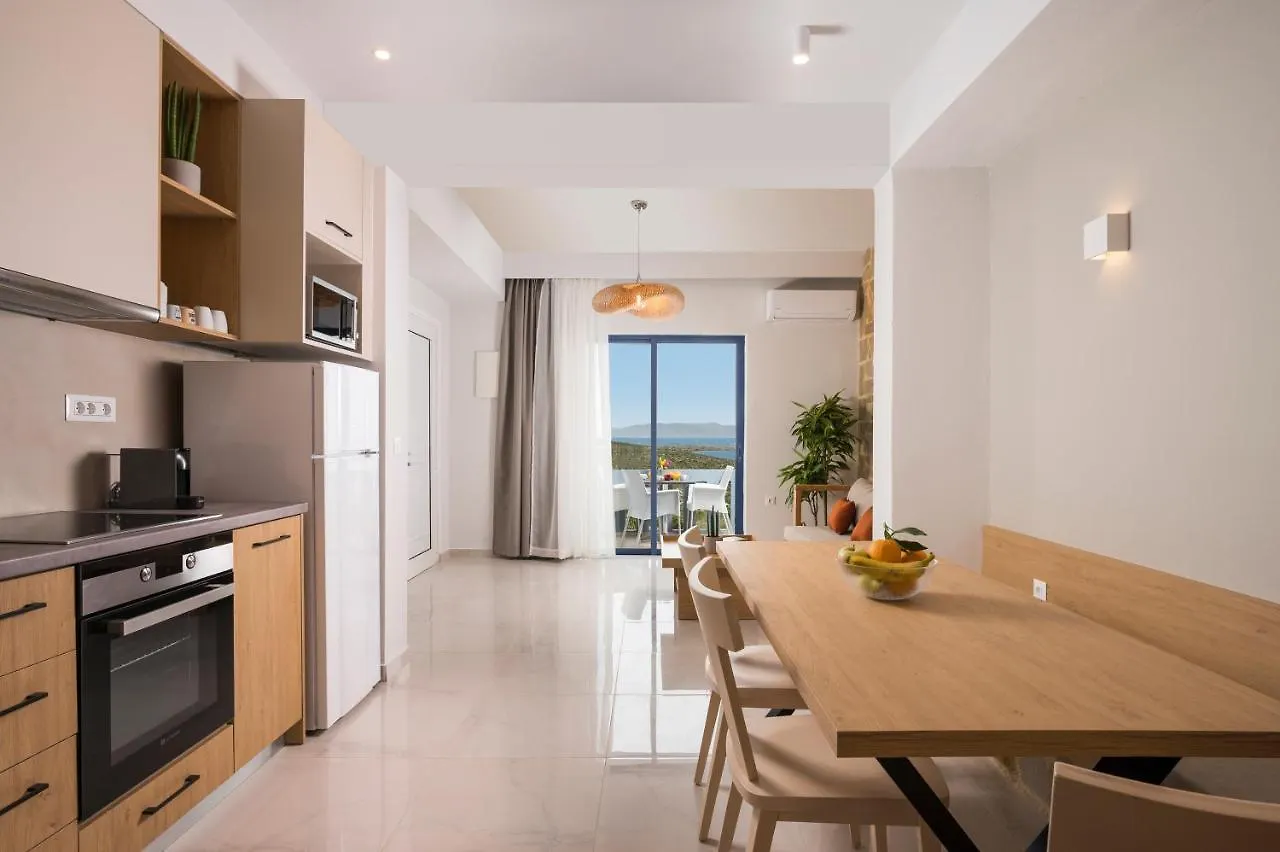 Esplanade Apartments カラタス アパートホテル